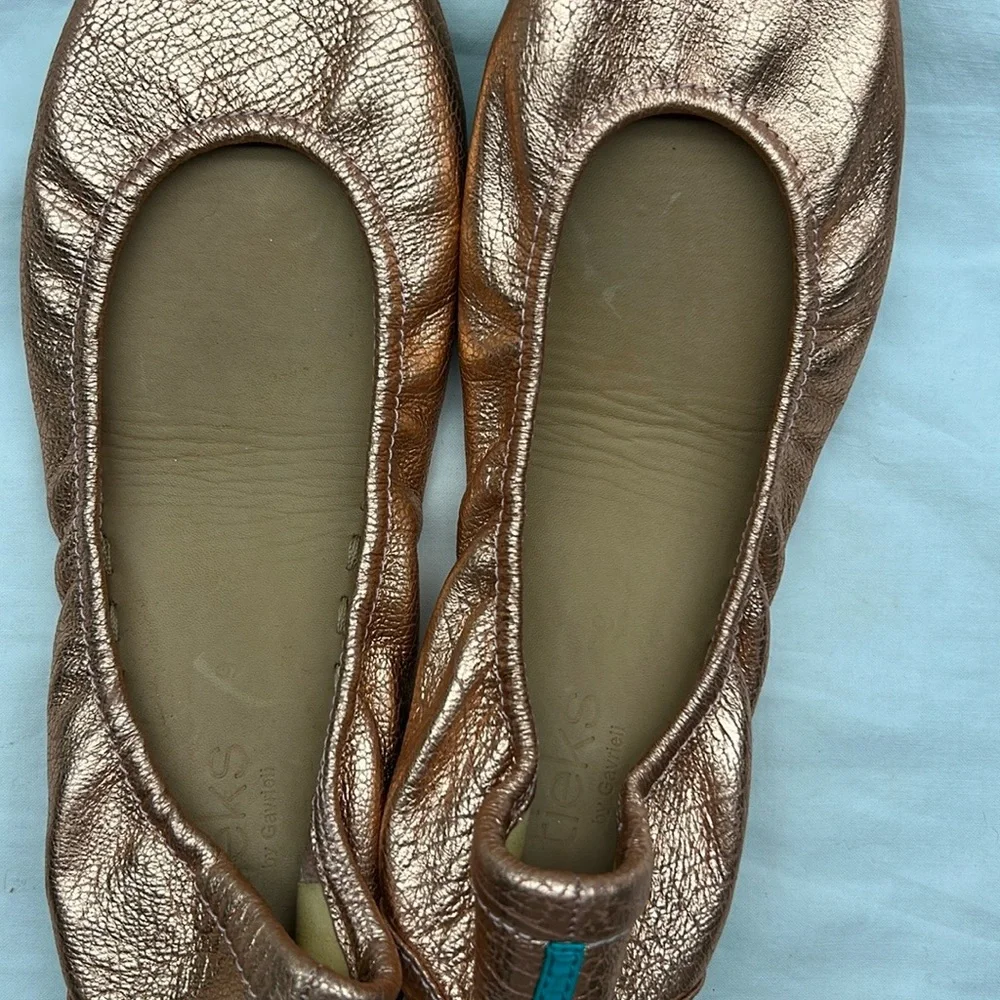 Tieks by Gavrieli- Rose Gold Glam - size 9 - Picture 4 of 5
